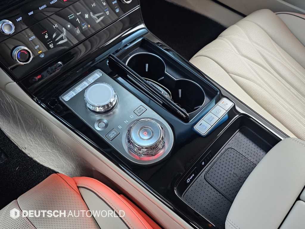 Genesis G80 - Vista 9