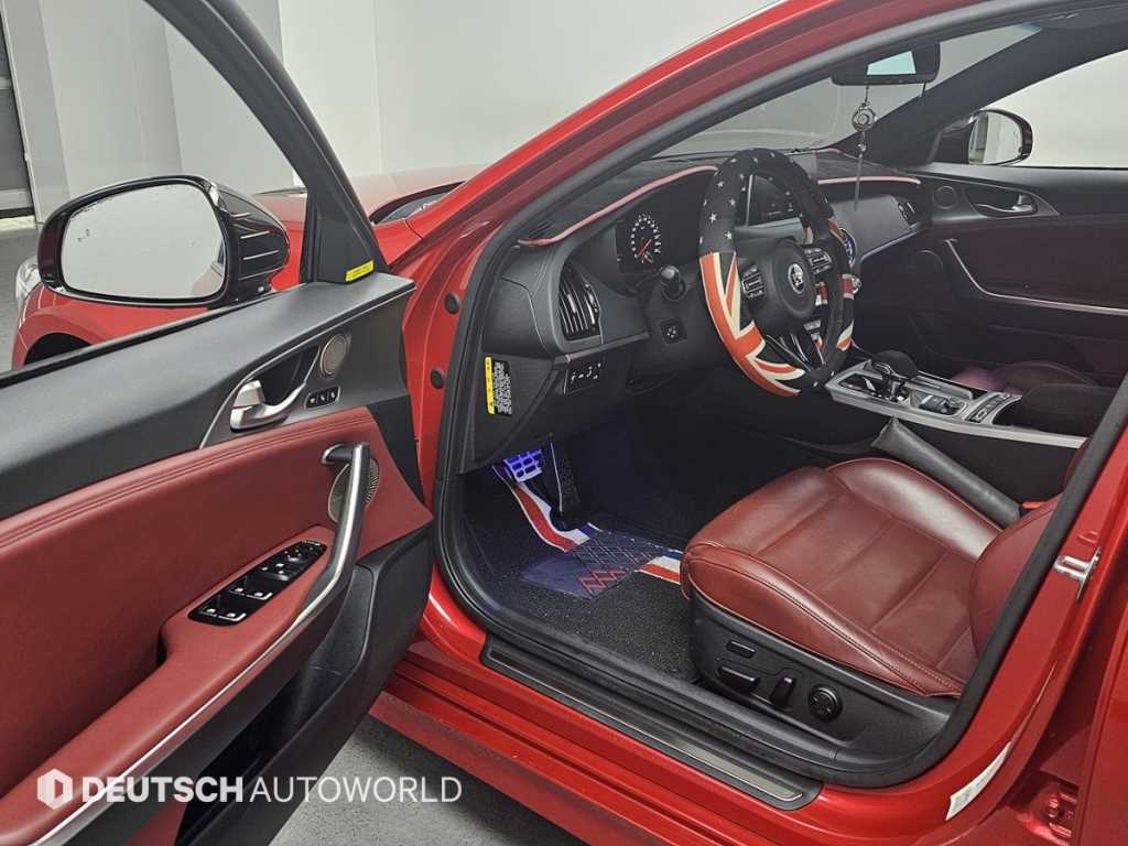 KIA Stinger - Vista 11