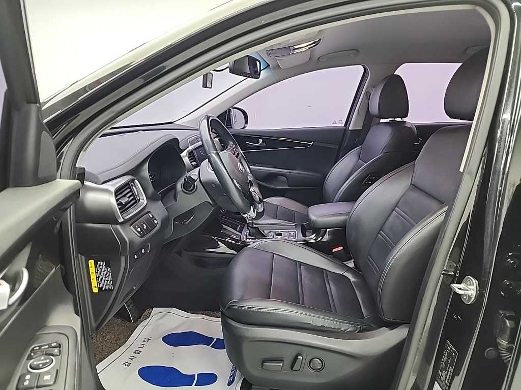 KIA Sorento - Vista 11