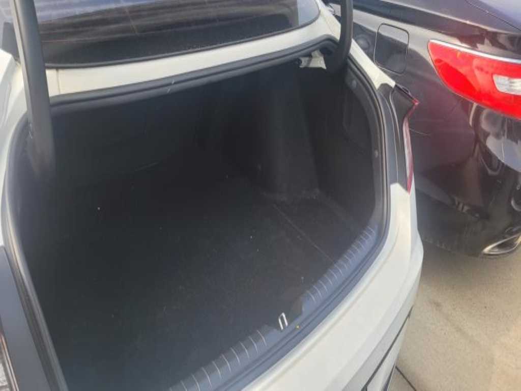 HYUNDAI Sonata - Vista 10