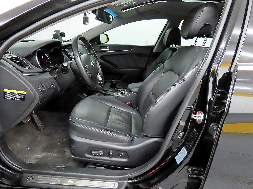 KIA K7 - Vista 5