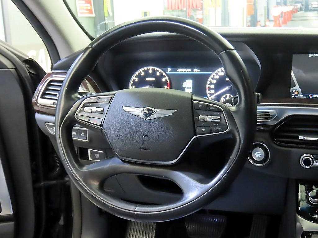 Genesis EQ900 - Vista 8