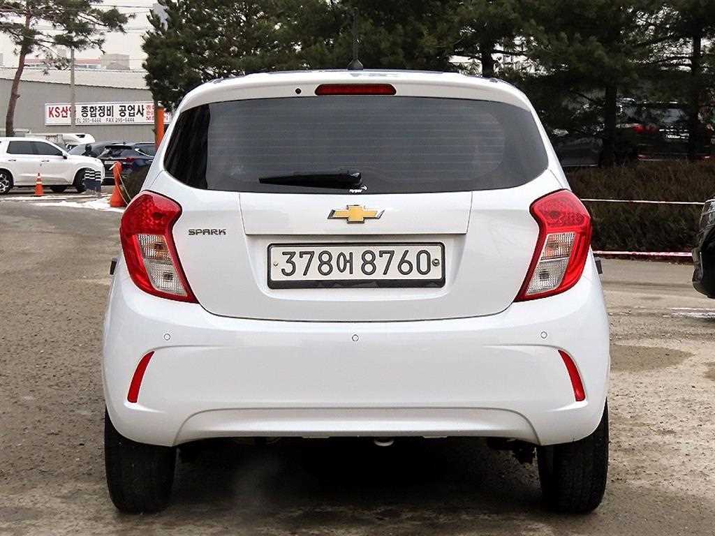 Chevrolet Spark - Vista 4