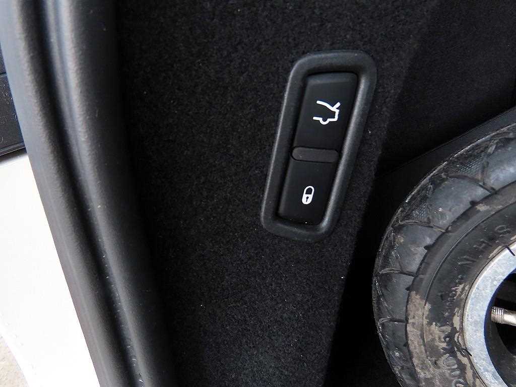 Maserati Levante 2017 Negro - Importación desde Corea - HF Imports Iquique - Foto 16