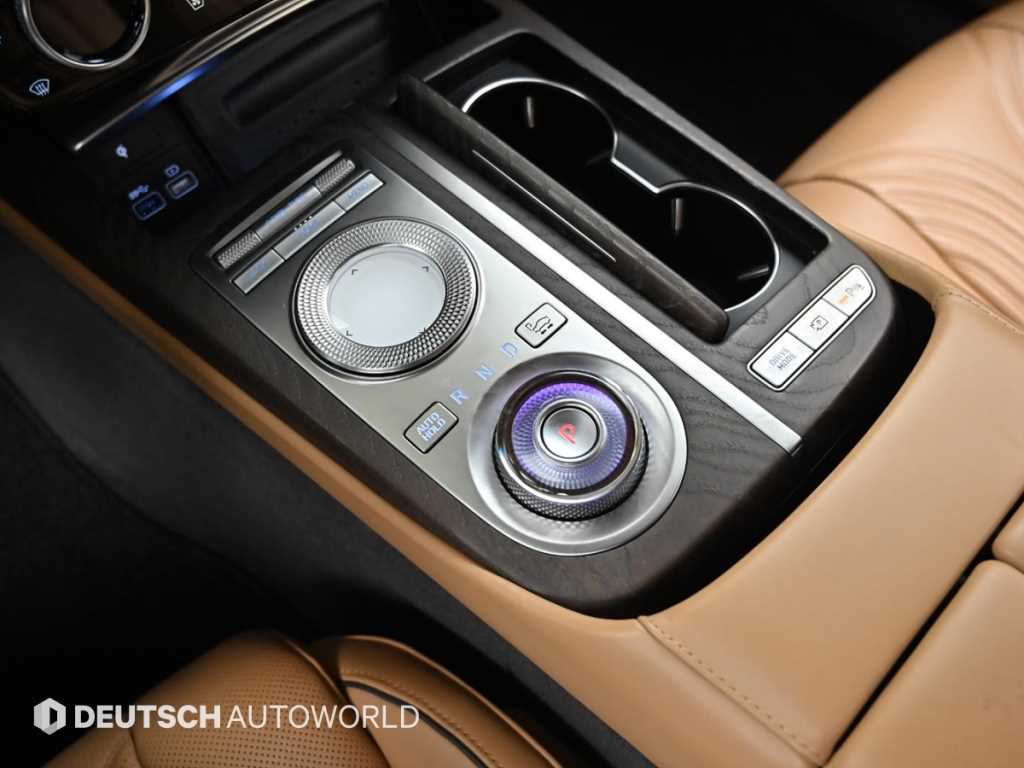 Genesis G80 - Vista 9