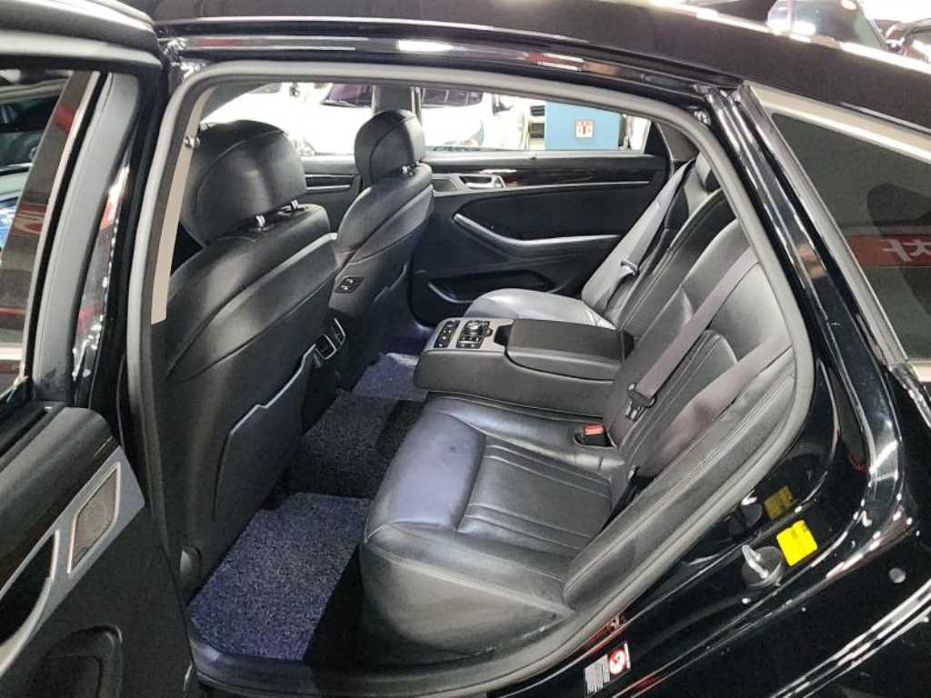 Genesis G80 2017 Negro - Importación desde Corea - HF Imports Iquique - Foto 16