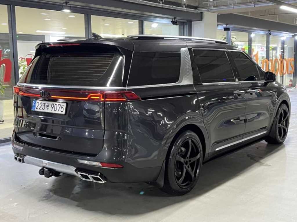 KIA Carnival - Vista 4