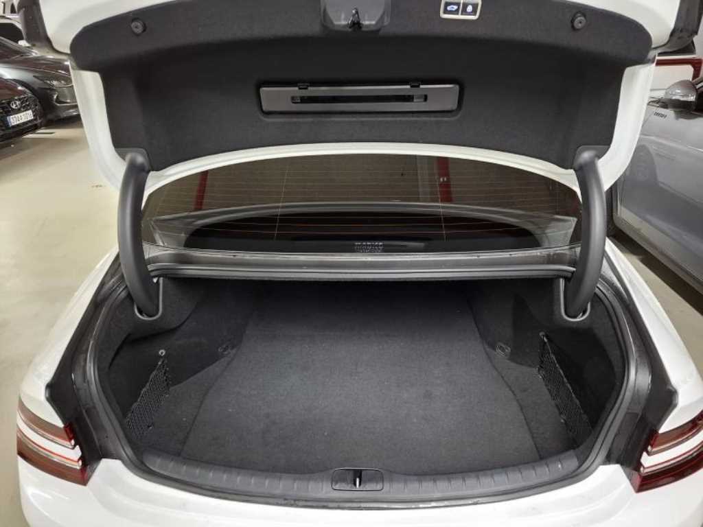 Genesis G80 2024 Blanco - Importación desde Corea - HF Imports Iquique - Foto 16