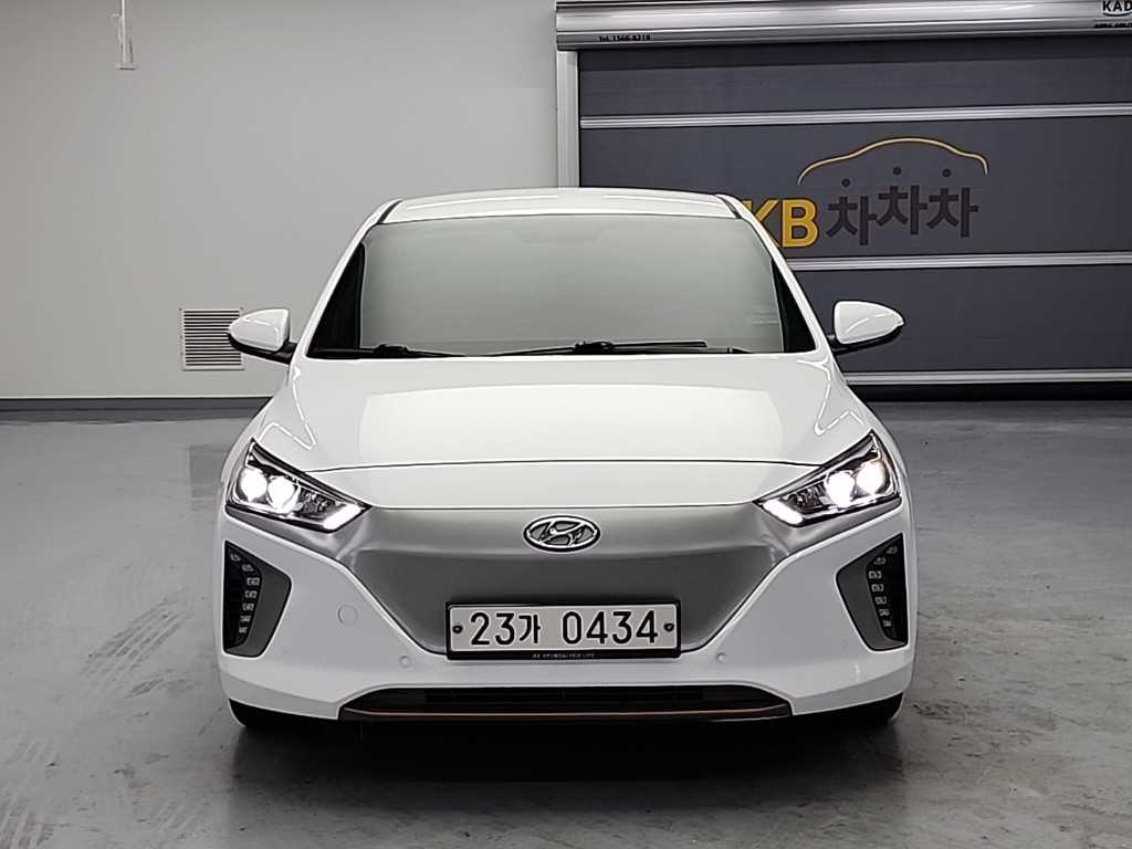 HYUNDAI Ioniq - Vista 2
