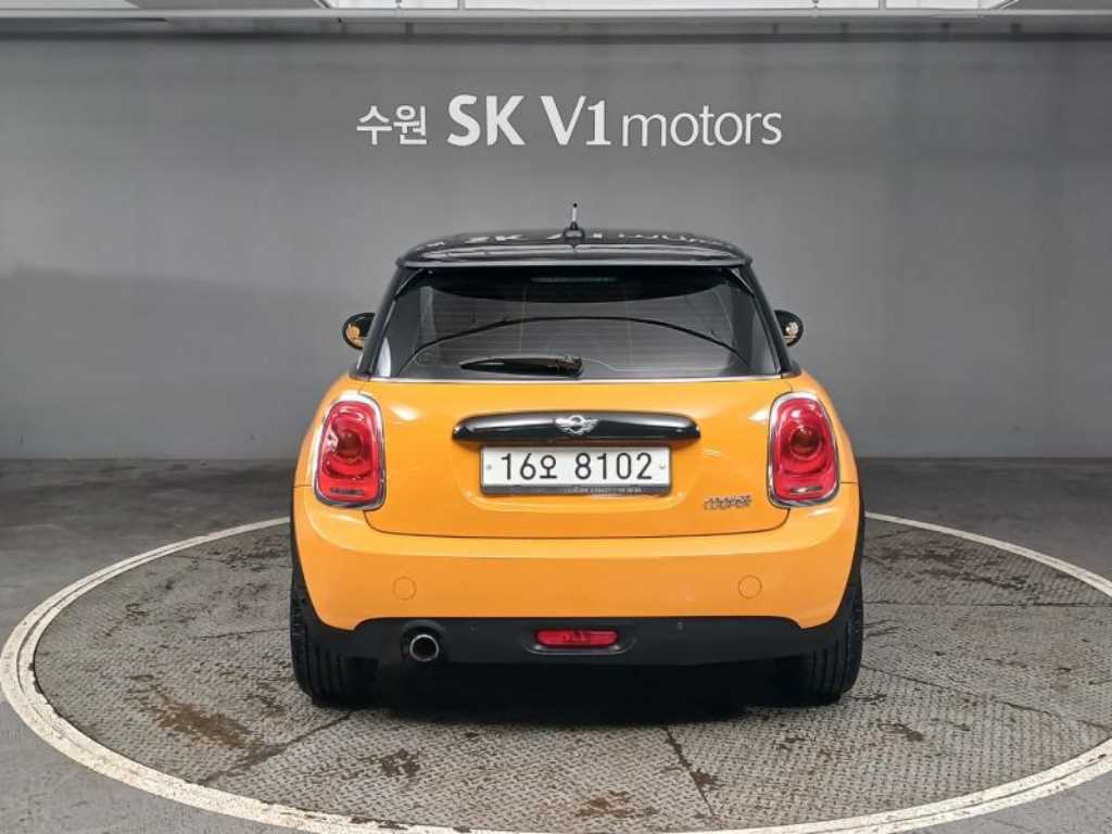 Mini Cooper - Vista 2