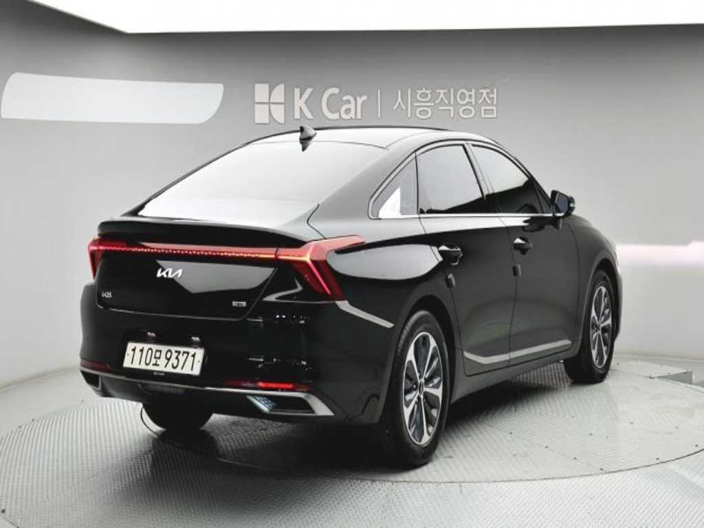 KIA K8 - Vista 4