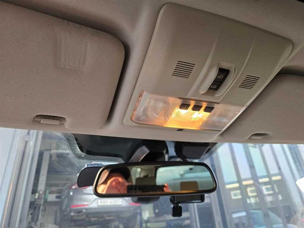 Land Rover Discovery 2014 Negro - Importación desde Corea - HF Imports Iquique - Foto 13