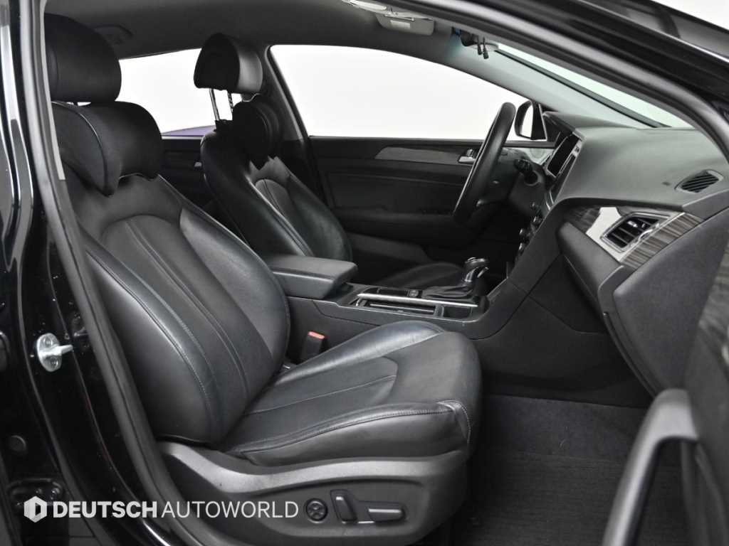 HYUNDAI Sonata - Vista 10