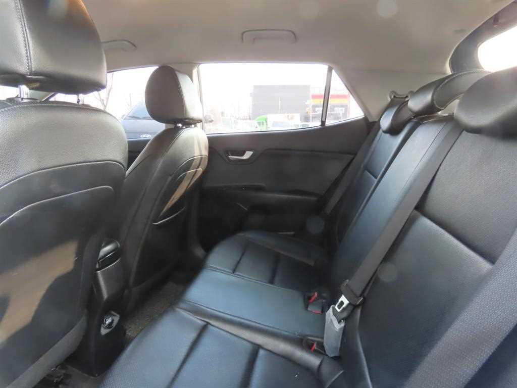 KIA Stonic - Vista 2