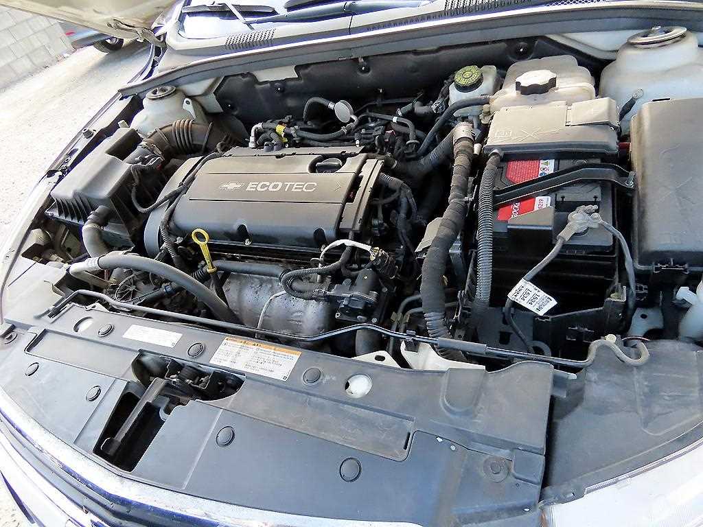 Chevrolet Cruise 2014 Blanco - Importación desde Corea - HF Imports Iquique - Foto 17