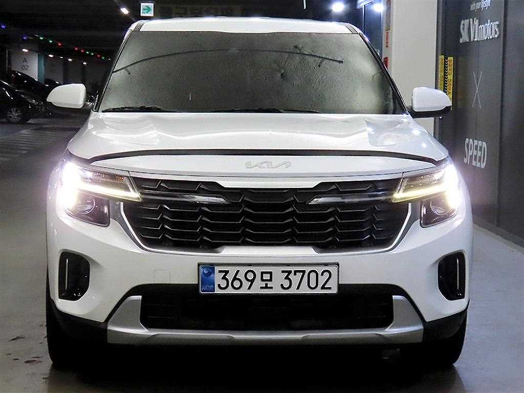 KIA Seltos - Vista 2