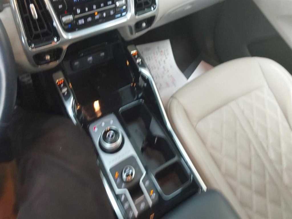 KIA Sorento - Vista 10