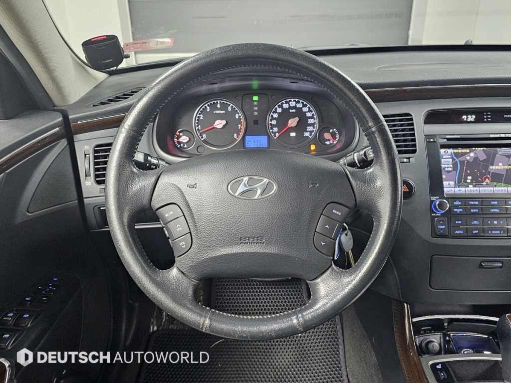 HYUNDAI Grandeur 2010 - Importación desde Corea - HF Imports Iquique - Foto 13