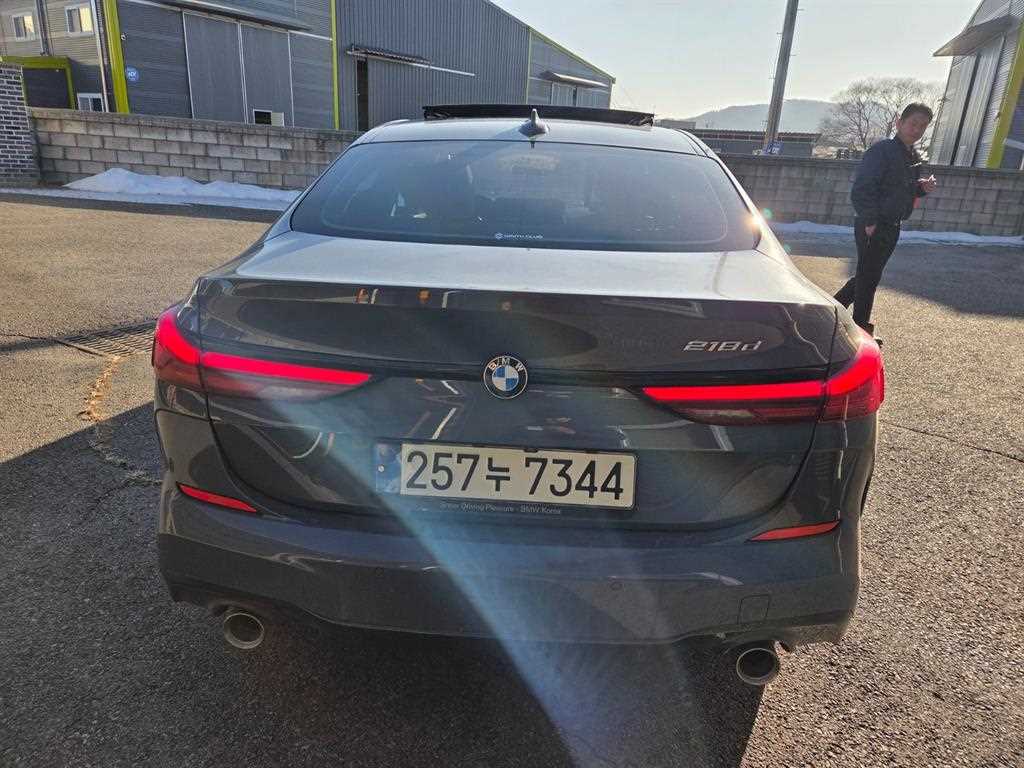 BMW 2 series - Vista 4