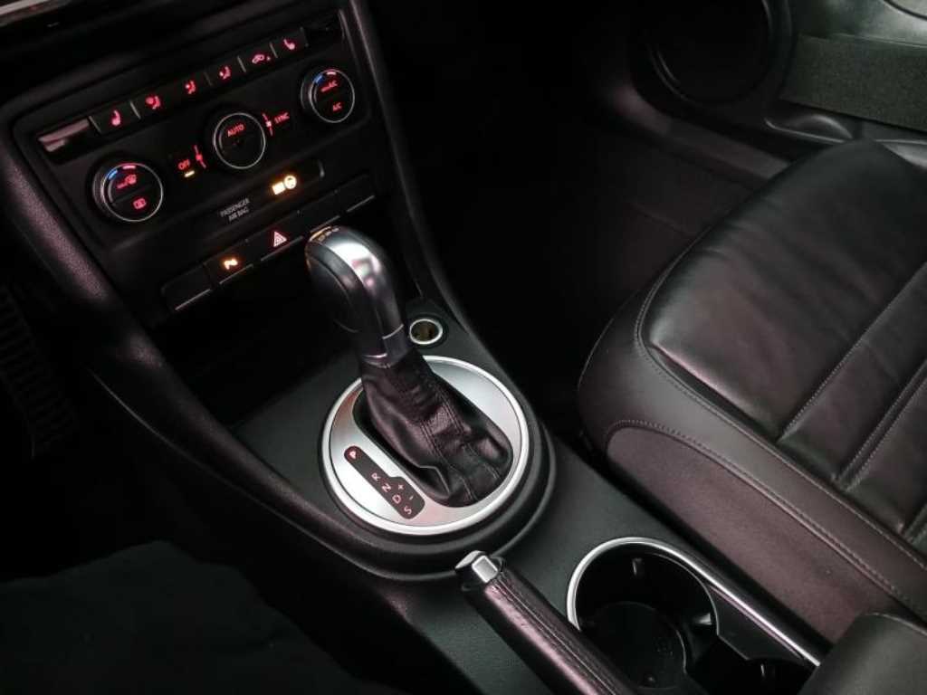 Volkswagen Beetle 2015 Blanco - Importación desde Corea - HF Imports Iquique - Foto 16