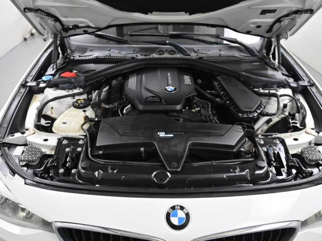 BMW Gran Turismo - Vista 6