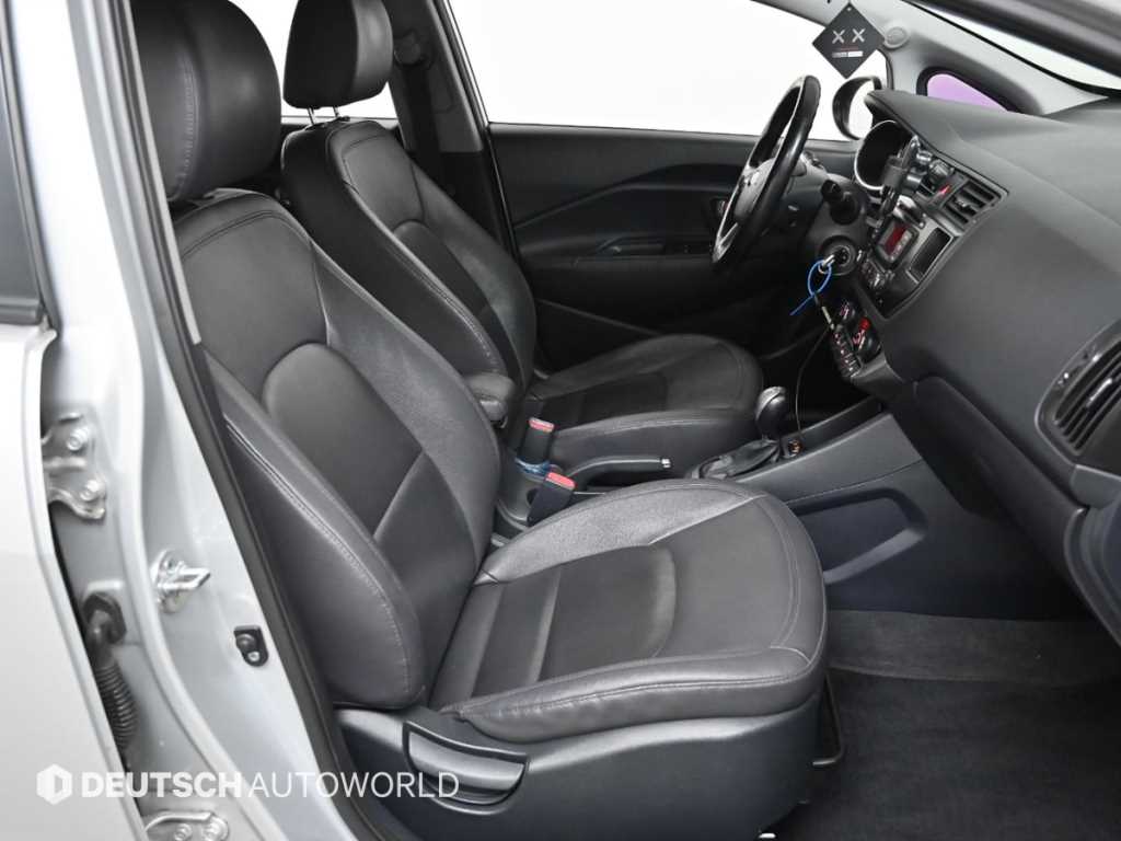 KIA Pride - Vista 10