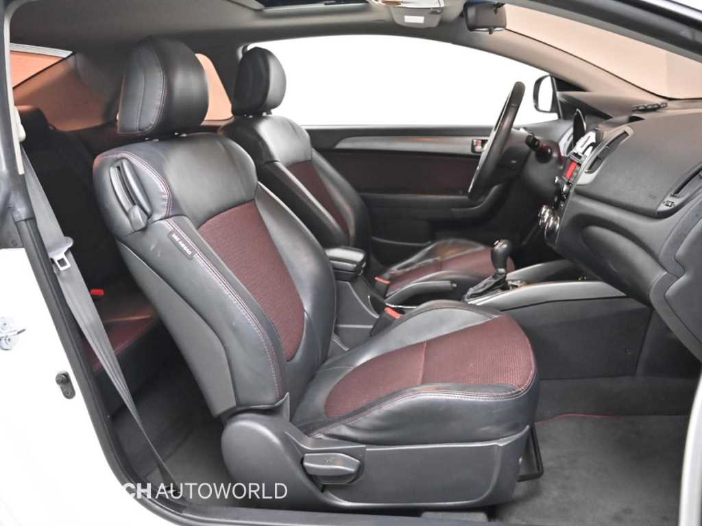 KIA Forte - Vista 10