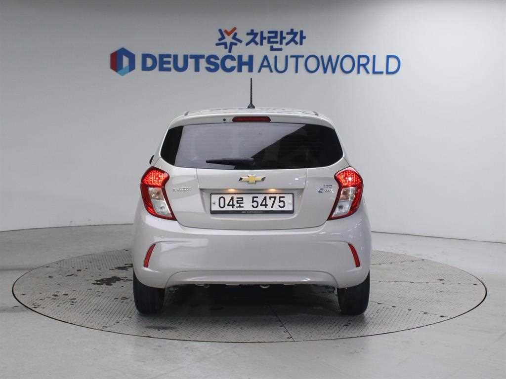 Chevrolet Spark - Vista 4