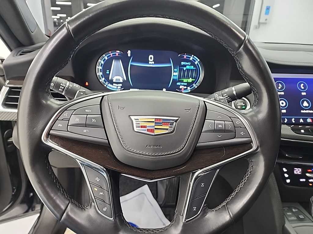 Cadillac CT6 - Vista 9