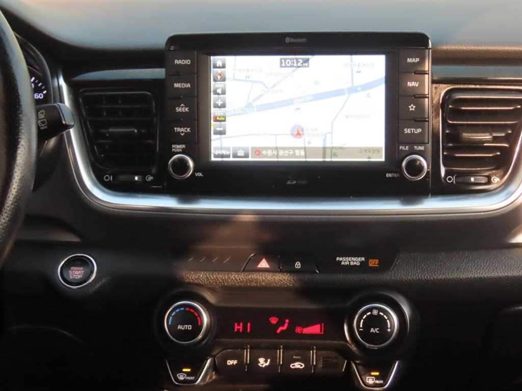 KIA Stonic - Vista 5