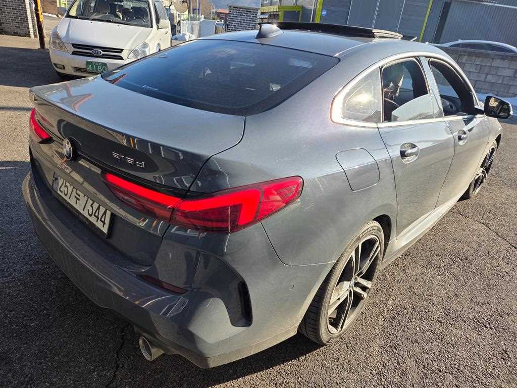 BMW 2 series - Vista 5