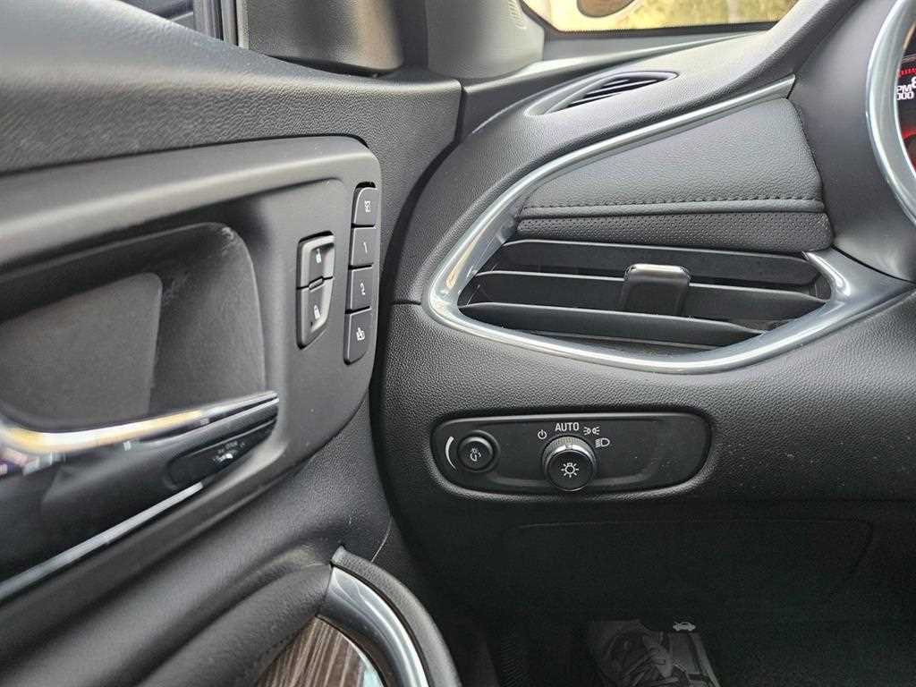 Chevrolet Malibu 2019 Blanco - Importación desde Corea - HF Imports Iquique - Foto 13