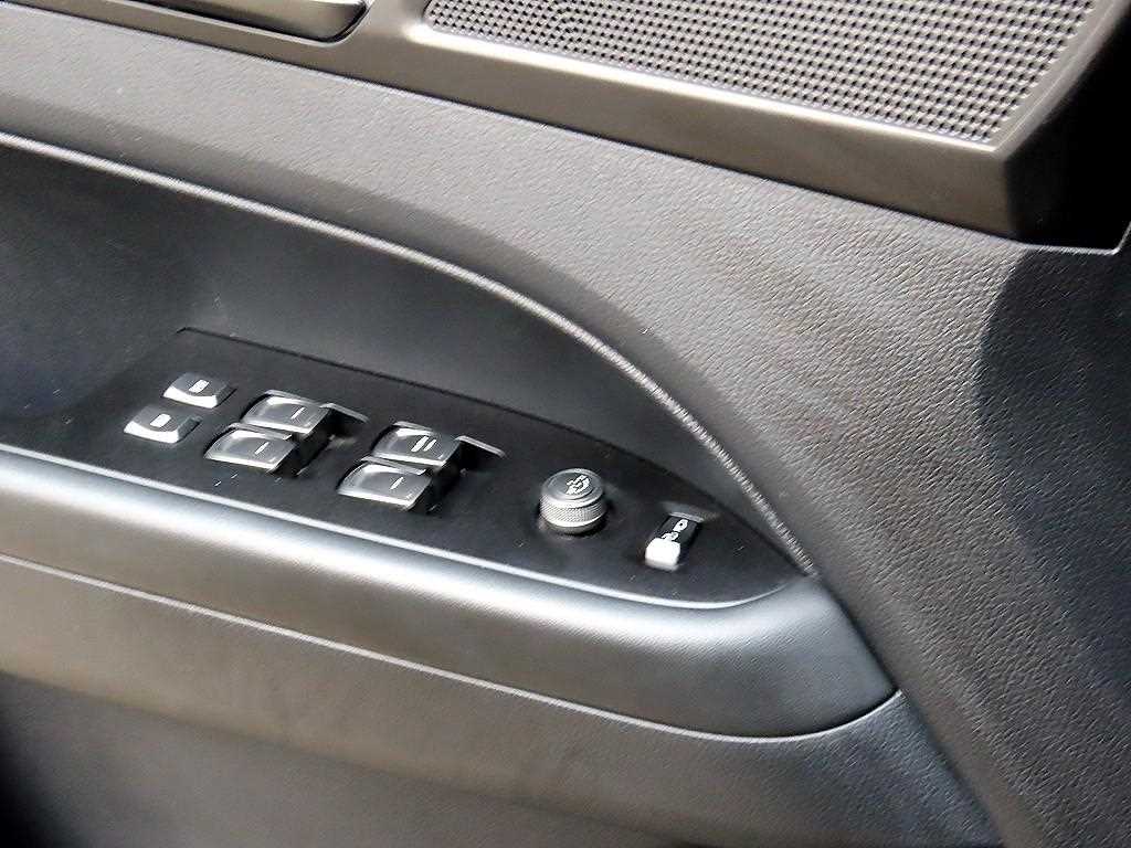 Ssangyong Rexton - Vista 11