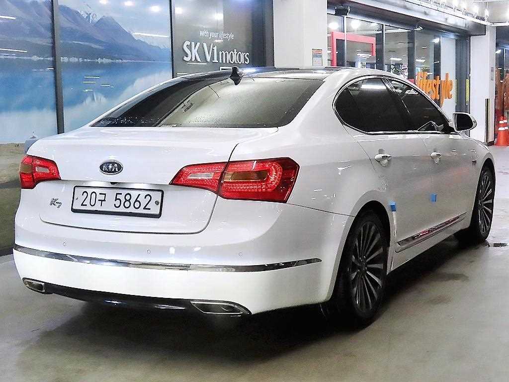 KIA K7 - Vista 4