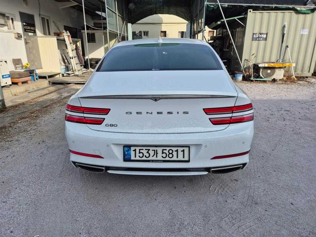 Genesis G80 - Vista 5