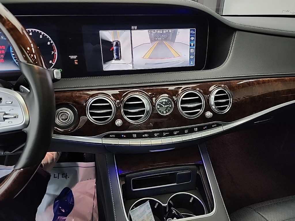 Mercedes Benz S Class - Vista 10