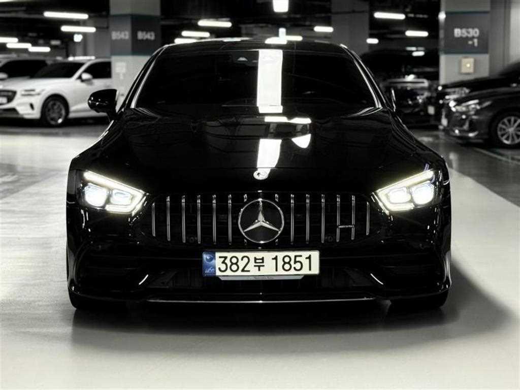 Mercedes Benz AMG GT - Vista 5