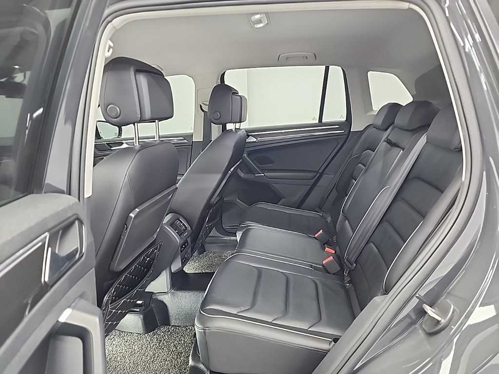 Volkswagen Tiguan - Vista 12