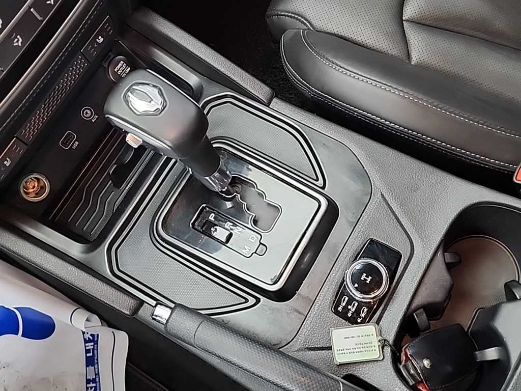 Ssangyong Rexton - Vista 8