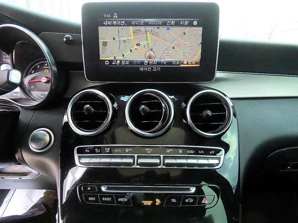 Mercedes Benz GLC Class 2019 Blanco - Importación desde Corea - HF Imports Iquique - Foto 13