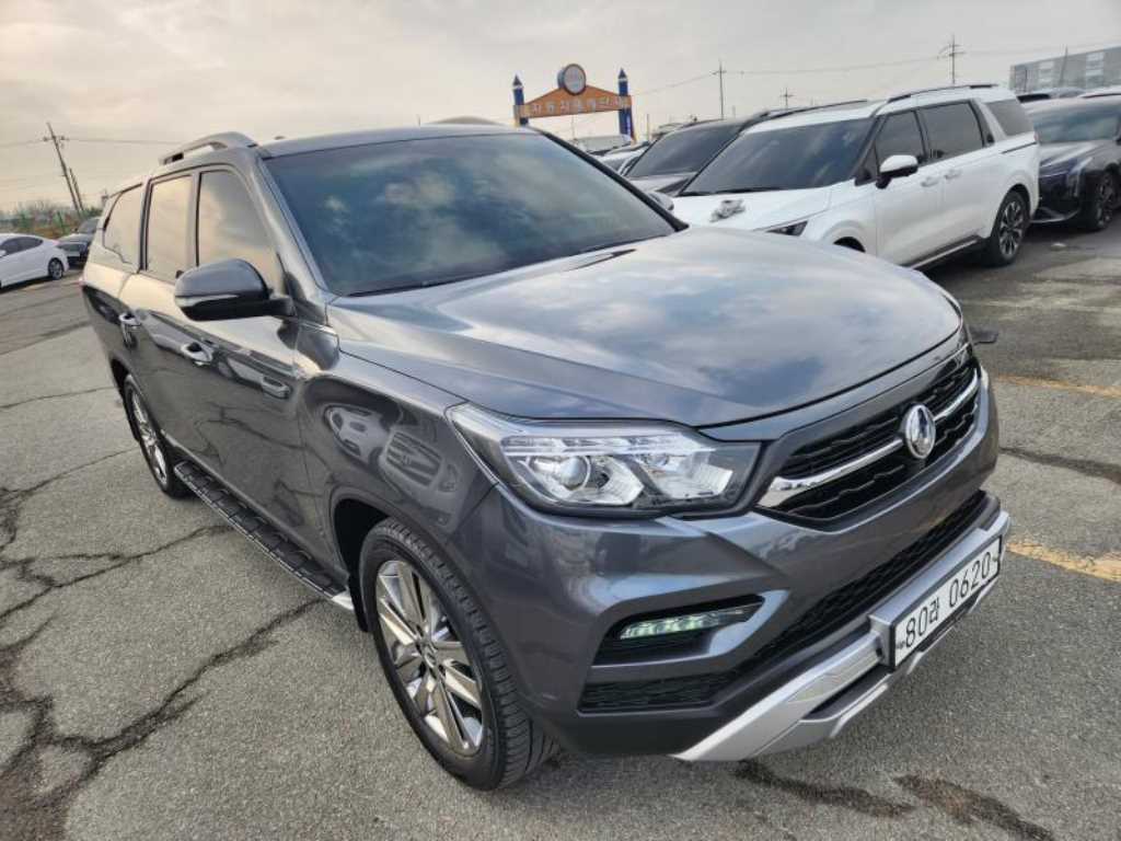 Ssangyong Rexton - Vista 2