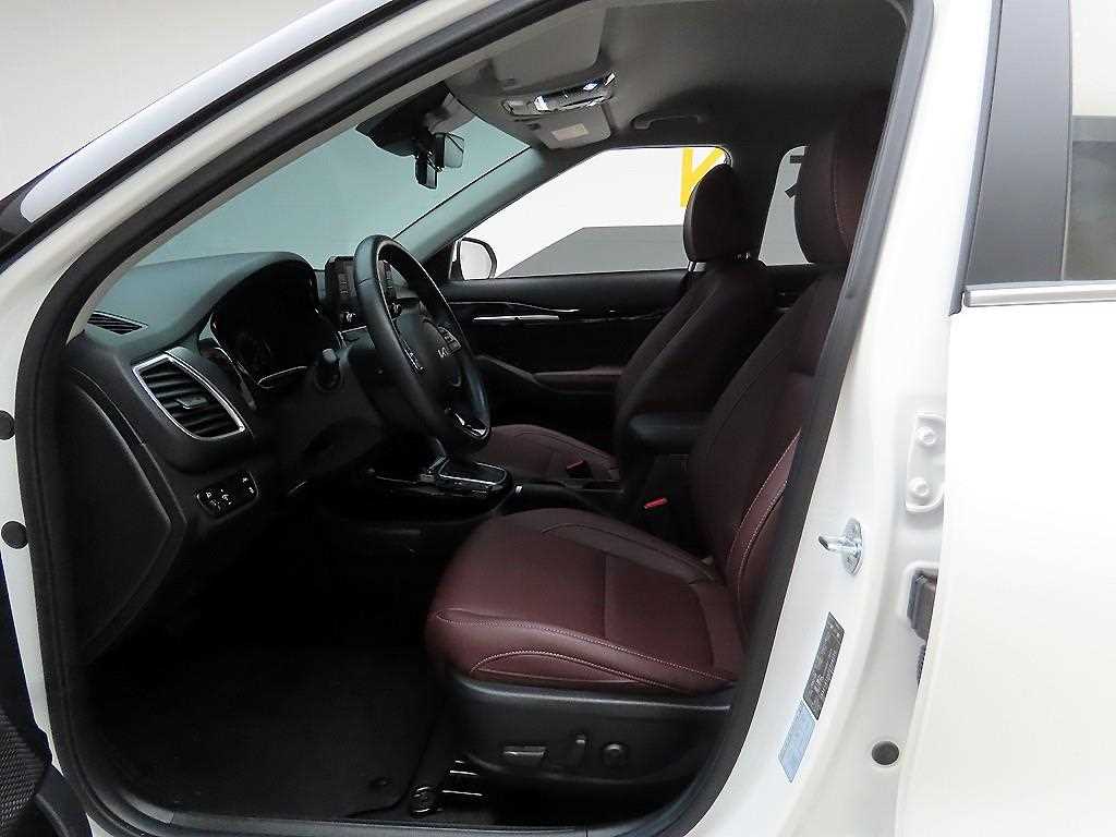 KIA Seltos 2023 Blanco - Importación desde Corea - HF Imports Iquique - Foto 14