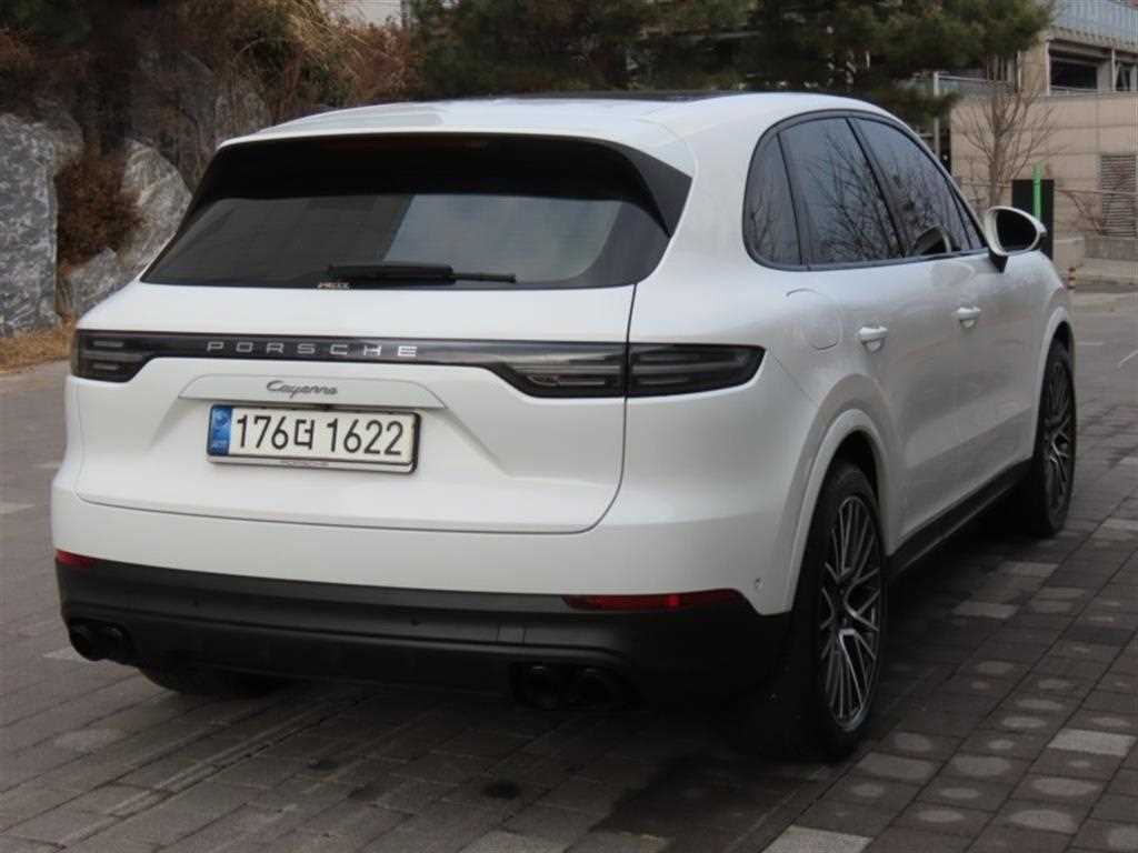 Porsche Cayenne - Vista 3