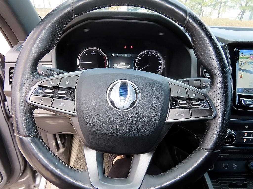 Ssangyong Rexton - Vista 8