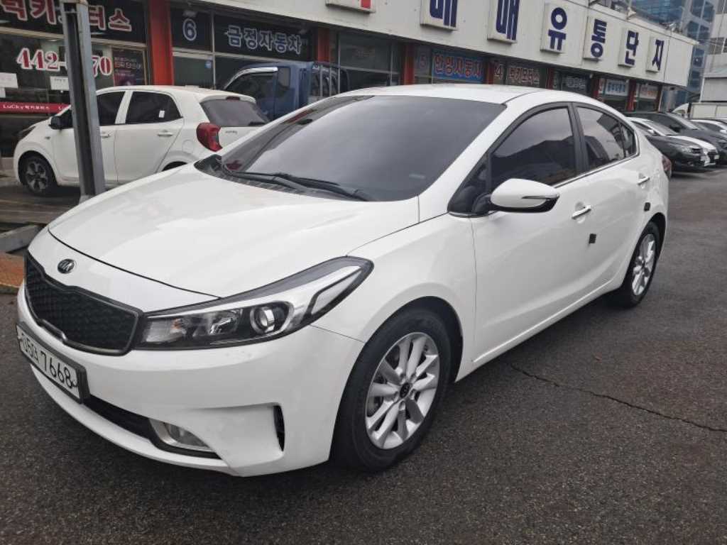 KIA K3 - Vista 2