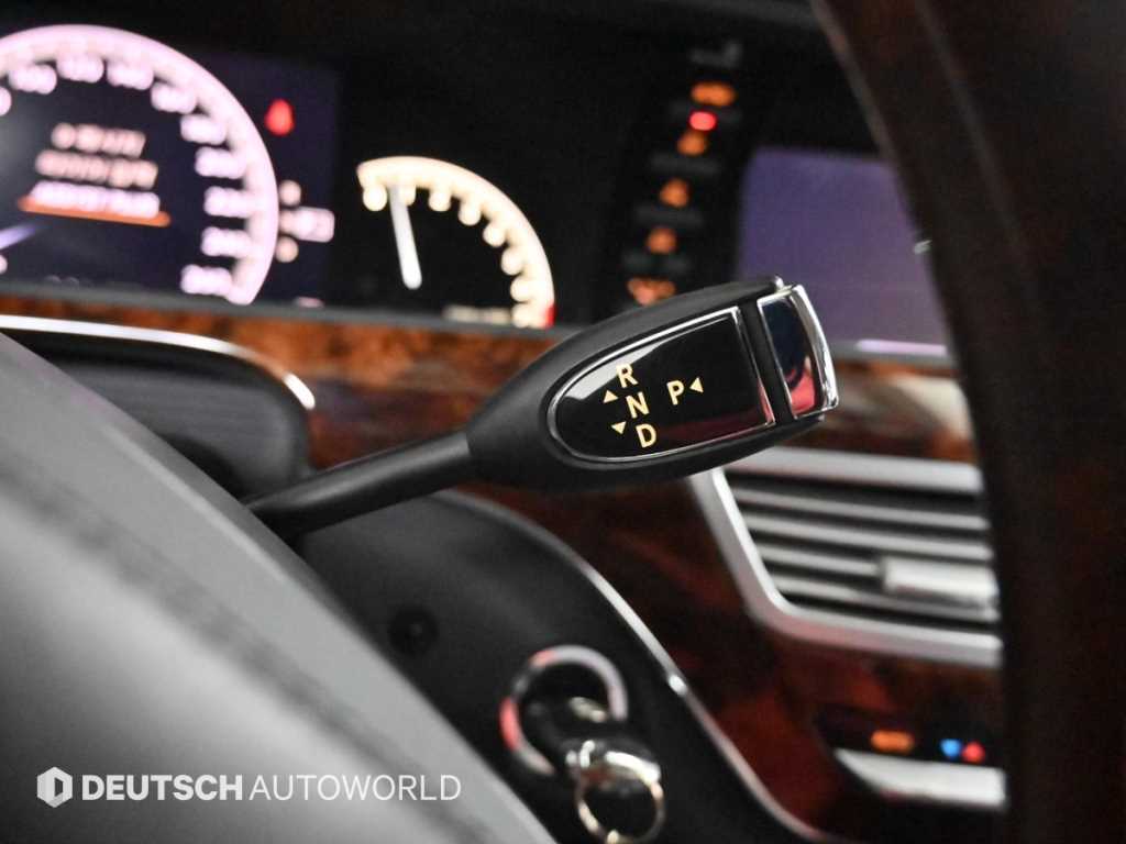 Mercedes Benz S Class - Vista 9