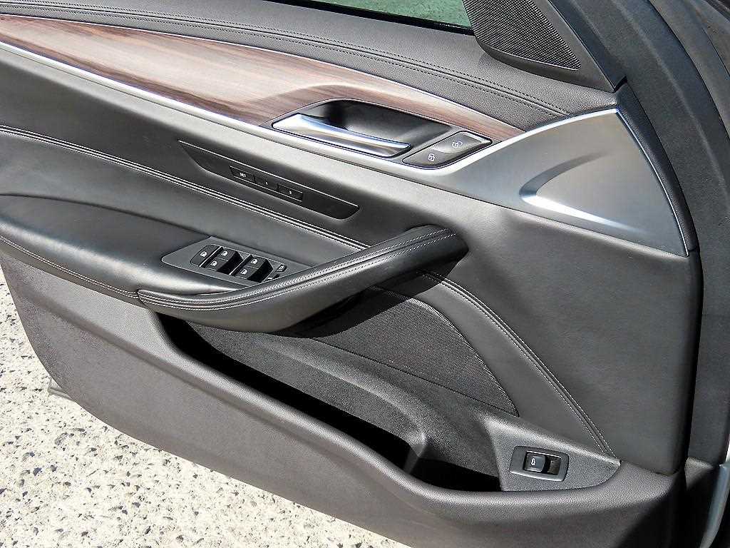 BMW 5 Series - Vista 12