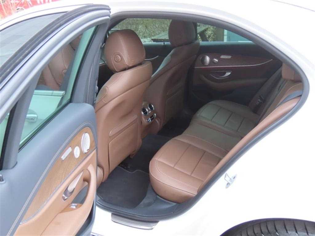 Mercedes Benz E class 2021 Blanco - Importación desde Corea - HF Imports Iquique - Foto 13