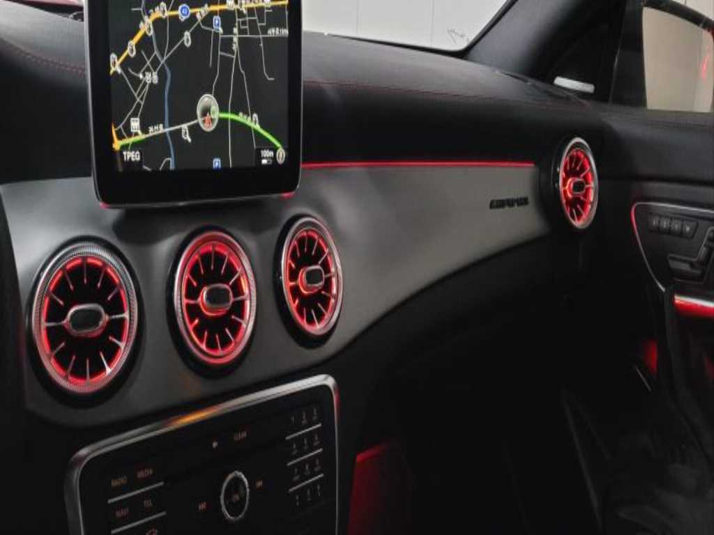 Mercedes Benz CLA Class - Vista 9