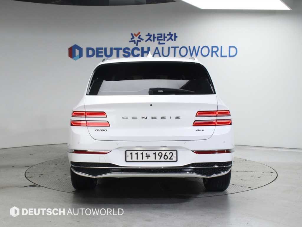 Genesis GV80 - Vista 4